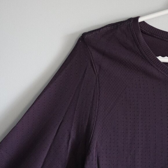 Women's Sz M Purple Activewear Crewneck Stretch Long Sleeve T-Shirt Top - Picture 3 of 11
